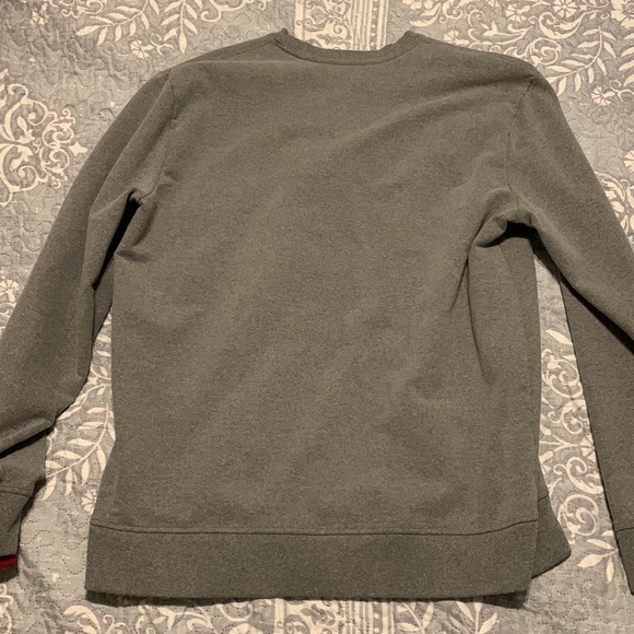 Large mens Patagonia Crewneck. Darkish gray. Regular fit - Picture 2 of 3